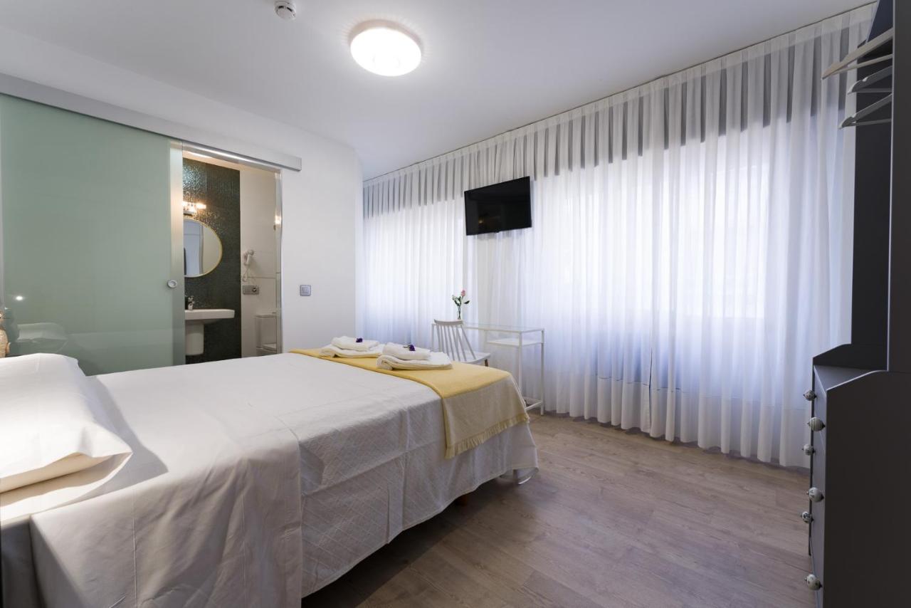 Pension Ferradura Мелиде Экстерьер фото
