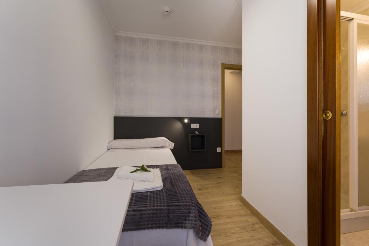Pension Ferradura Мелиде Экстерьер фото